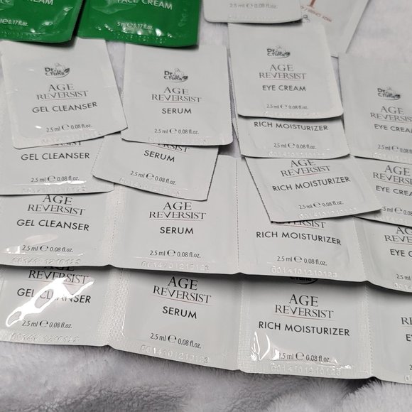 Farmasi Dr. C. Tuna Sample set - Picture 3 of 5